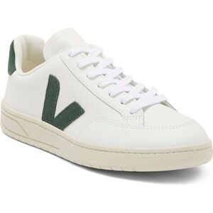 NWOT Veja V-12 Sneaker size 38
